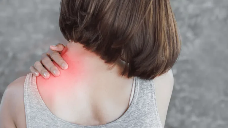 Left Shoulder Pain Trends Rise Across the US: What’s Driving It left shoulder pain